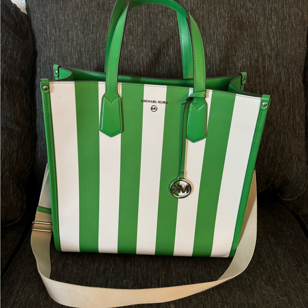Michael Kors Tote